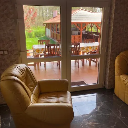 Kiscsere 3* Kallosemjen