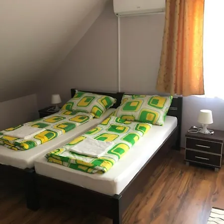 Kiscsere 3* Kallosemjen