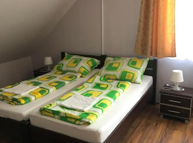 Kiscsere Vendeghaz 3* Kallosemjen