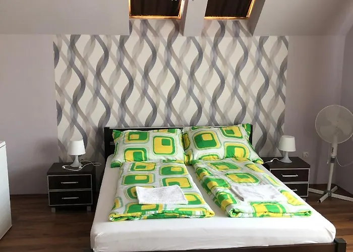 Kiscsere Vendeghaz 3* Kallosemjen