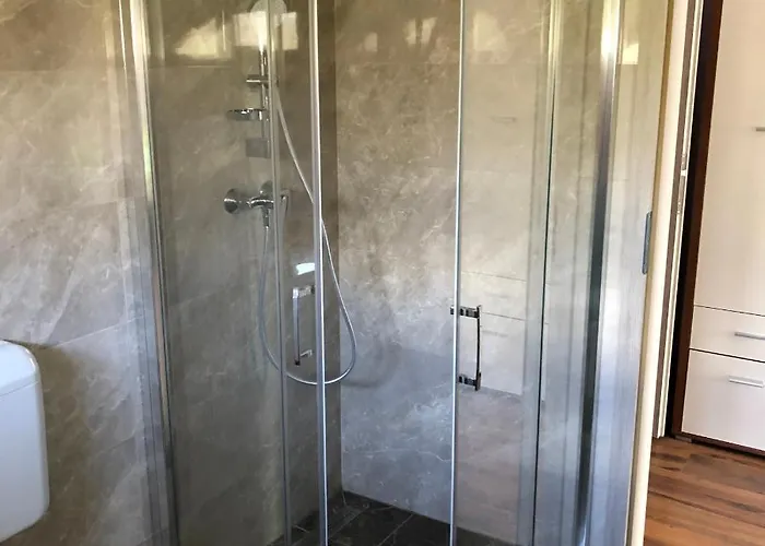 Kiscsere Vendeghaz Konukevi 3*